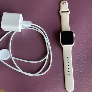 Apple Watch Series 7